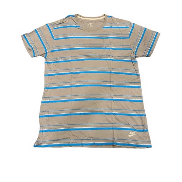 Nike Other - Nike Stripped Shirt short sleeve